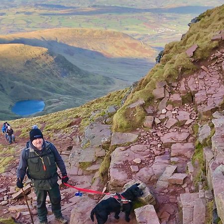 James' Place @ Bike Park Wales And The Brecon Beacons マーサー・ティドビル エクステリア 写真